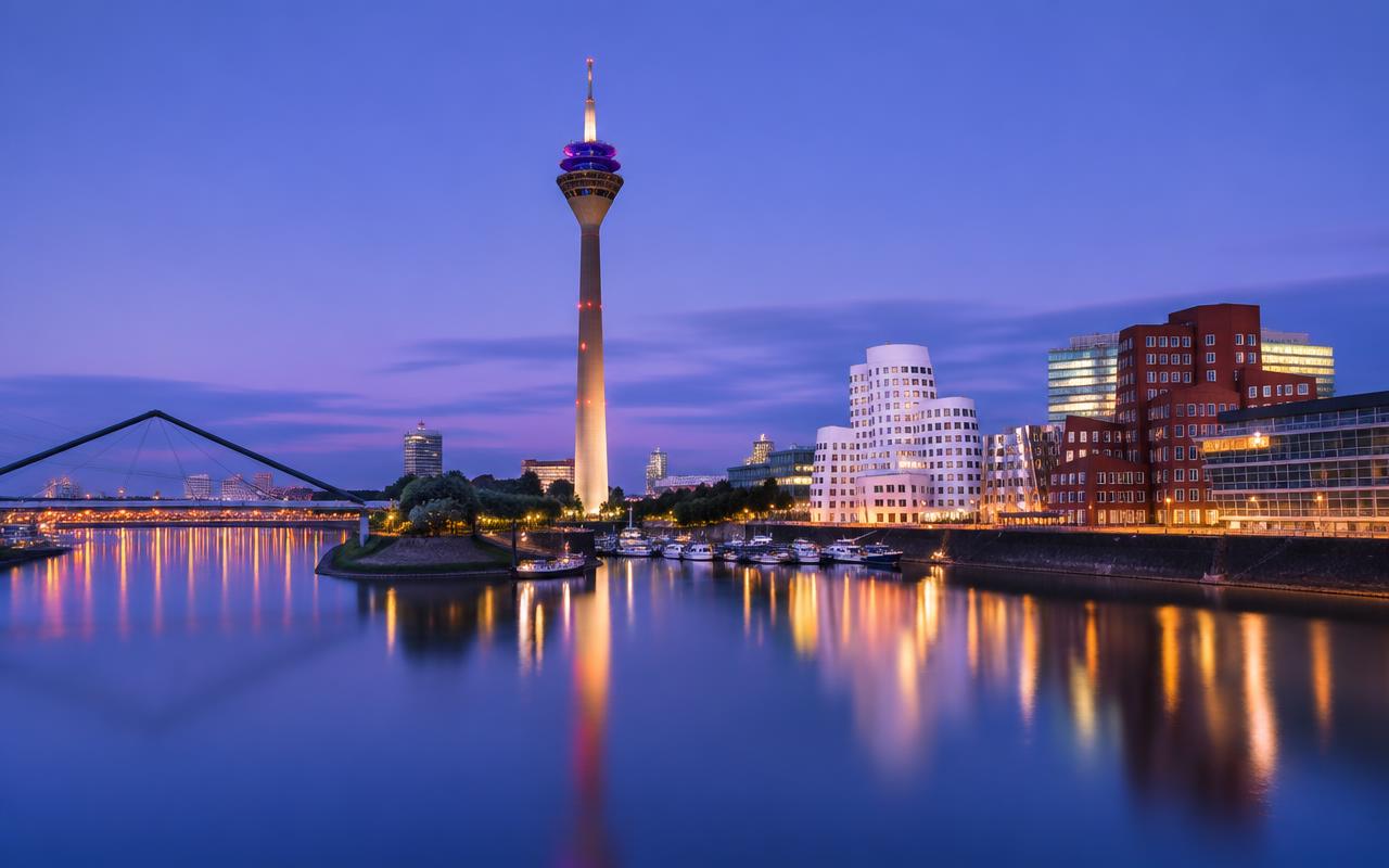 Düsseldorf skyline with the Rhine tower at dusk